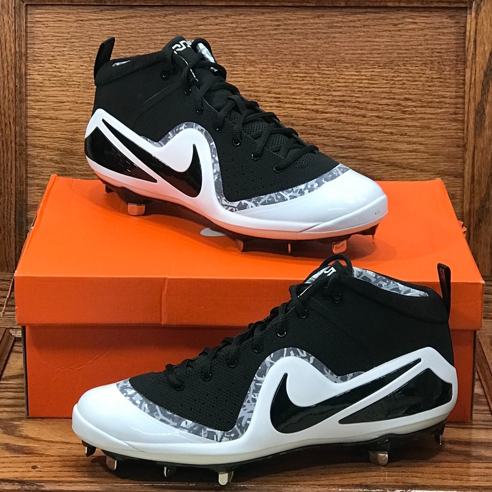 Nike Force ZooM Trout 4 Black White Shoes